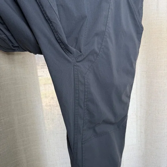 Duluth Trading Heirloom Gardening Bib Overalls Ripstop Dark Gray Womens XS x 31 - Picture 7 of 9